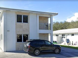 3932 Ponce De Leon Blvd, Coral Gables, FL 33134