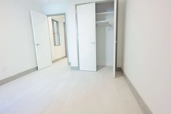 Rented by EXR | media 2