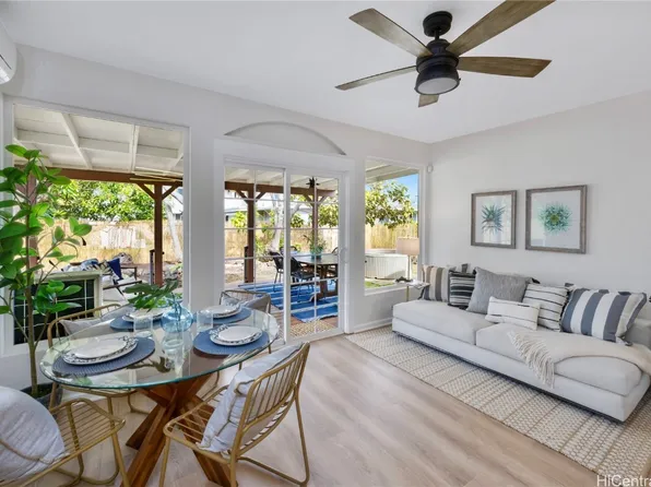 544 Kuaaina Way, Kailua, HI 96734