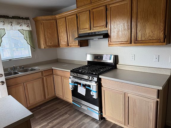 2nd image of 283 Morey Ave