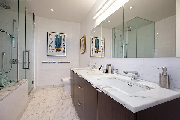 Rented by Olshan Realty | media 14