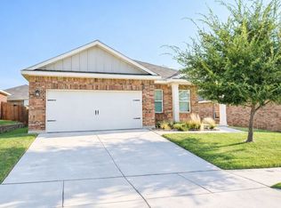 5332 Northfield Dr, Fort Worth, TX 76179