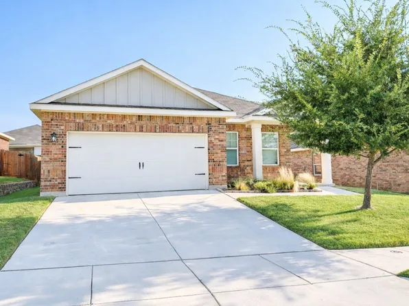 5332 Northfield Dr, Fort Worth, TX 76179