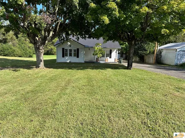 608 Monroe Dr, Tompkinsville, KY 42167