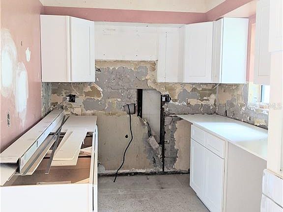4th image of 280 Triplet Lake Dr
