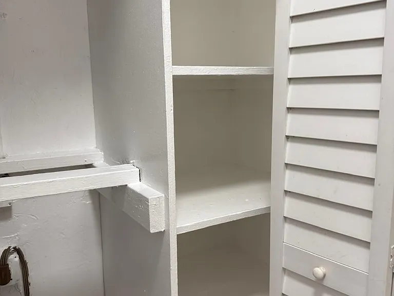 6400 NE 18th Ave #11 — Photo 11