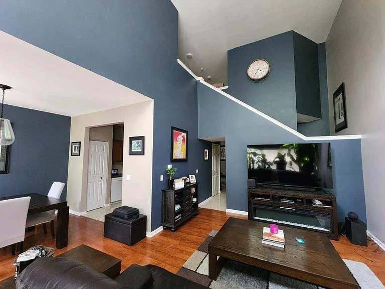 116 Bay Dr #116 — Photo 8