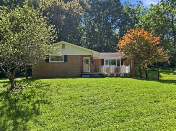110 Cooper Rd, Venetia, PA 15367