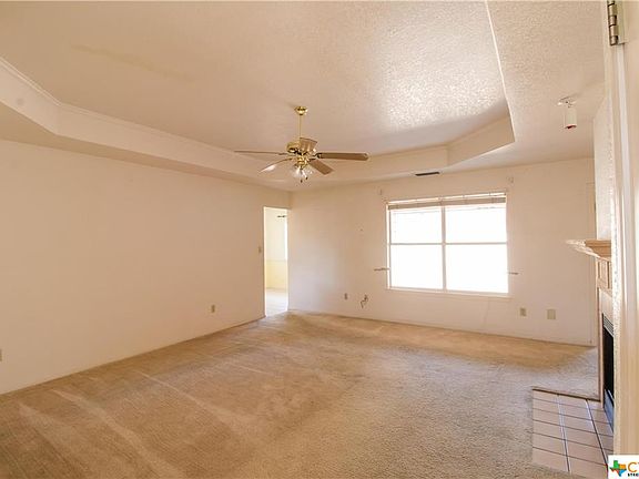 2nd image of 3815 Oak Valley Dr