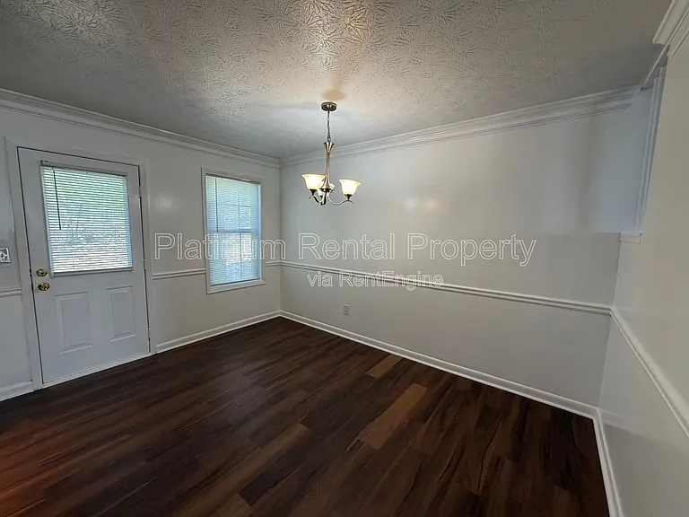 3282 Highpoint Ct — Photo 9