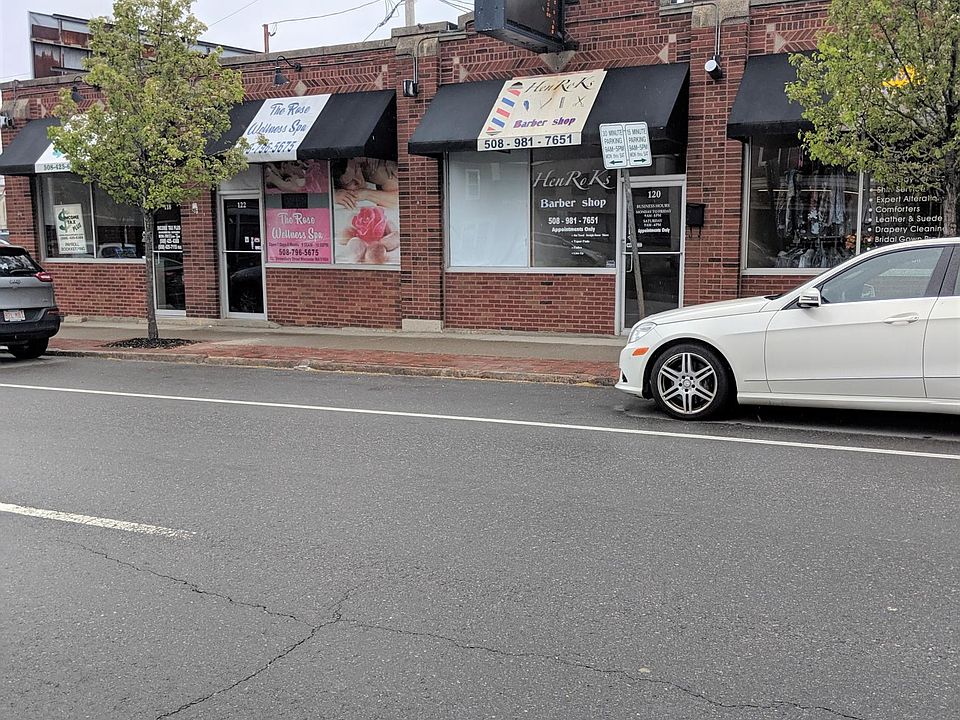 2nd image of 120 Shrewsbury St