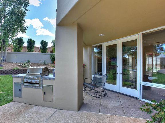 3rd image of 4627 E Sanna Street