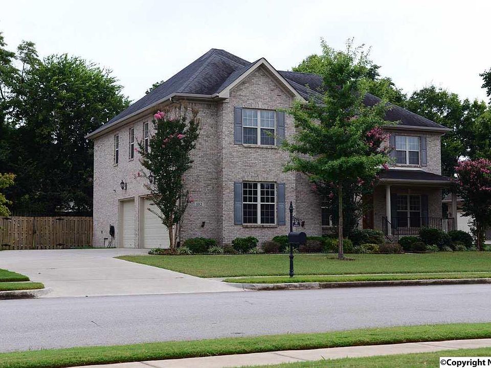 1st image of 102 Rainbow Glen Cir