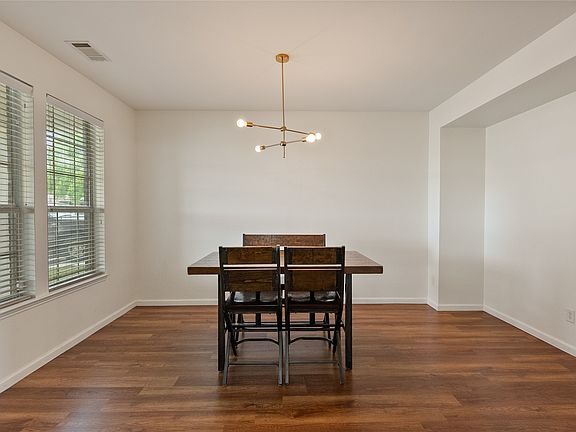 2nd image of 9208 Comanche Ridge Dr