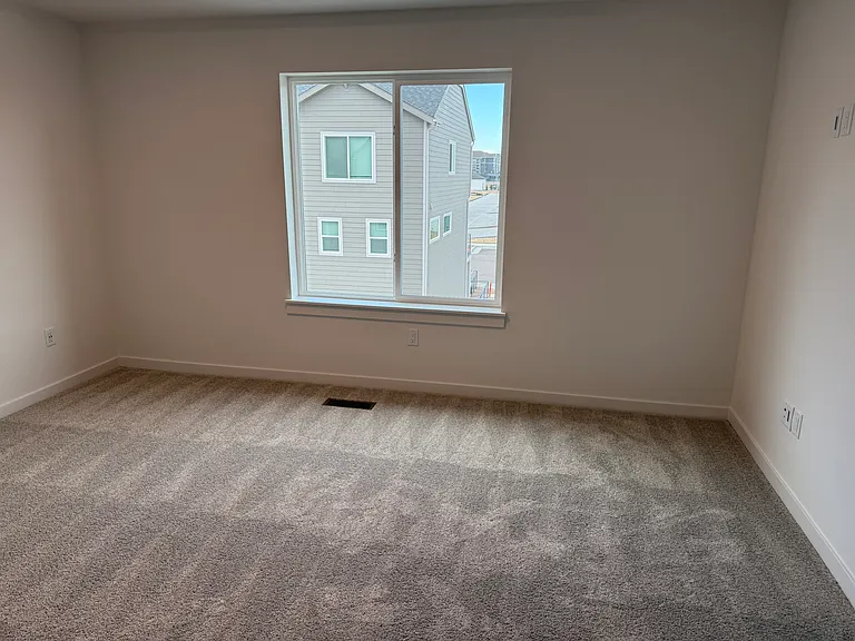 10748 Lewanee Point — Photo 19