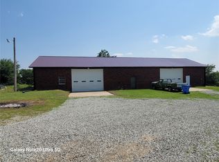 287 Yellow Rock Rd, Stigler, OK 74462