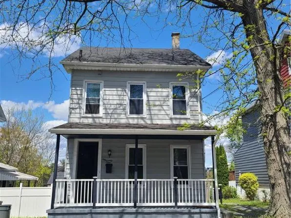 1079 W Wilkes Barre St, Easton, PA 18042