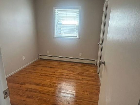 2nd image of 11 Adlai Cir #1