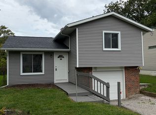 4880 Brooksdale Rd, Mentor, OH 44060