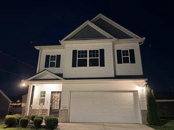2208 Zeva Cir, Columbia, TN 38401