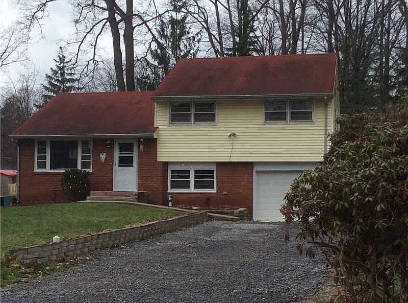 1st image of 104 Linsdale Dr