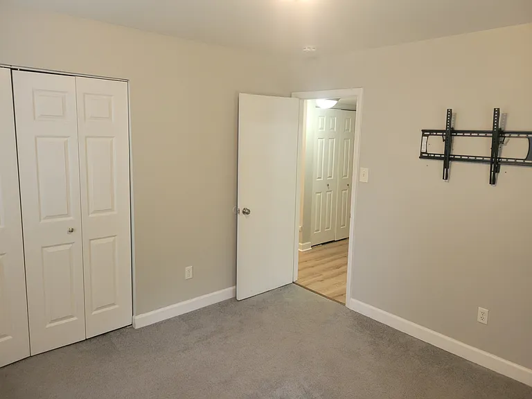508 Solar Dr — Photo 4