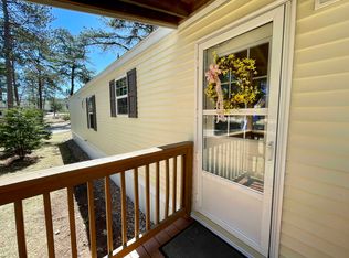 41 Pine View Ln, North Conway, NH 03860