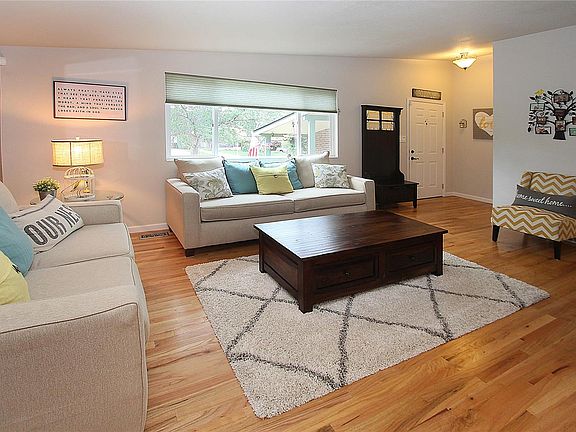 4th image of 5370 Artistic Cir