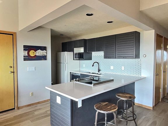 5th image of 91400 Ryan Gulch Rd APT 91422