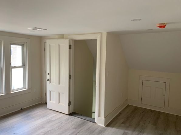 72 Charles St APT 3