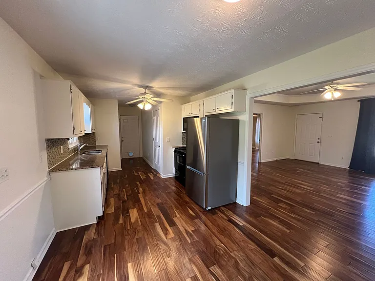 1819 Turnstone Ct — Photo 17