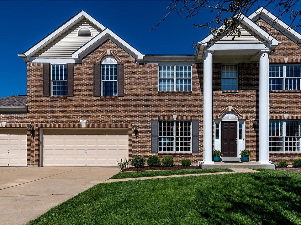 1st image of 805 Bellerive Manor Dr