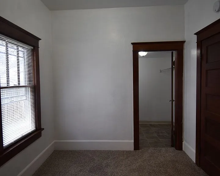 1503 Queen Ave SW — Photo 15
