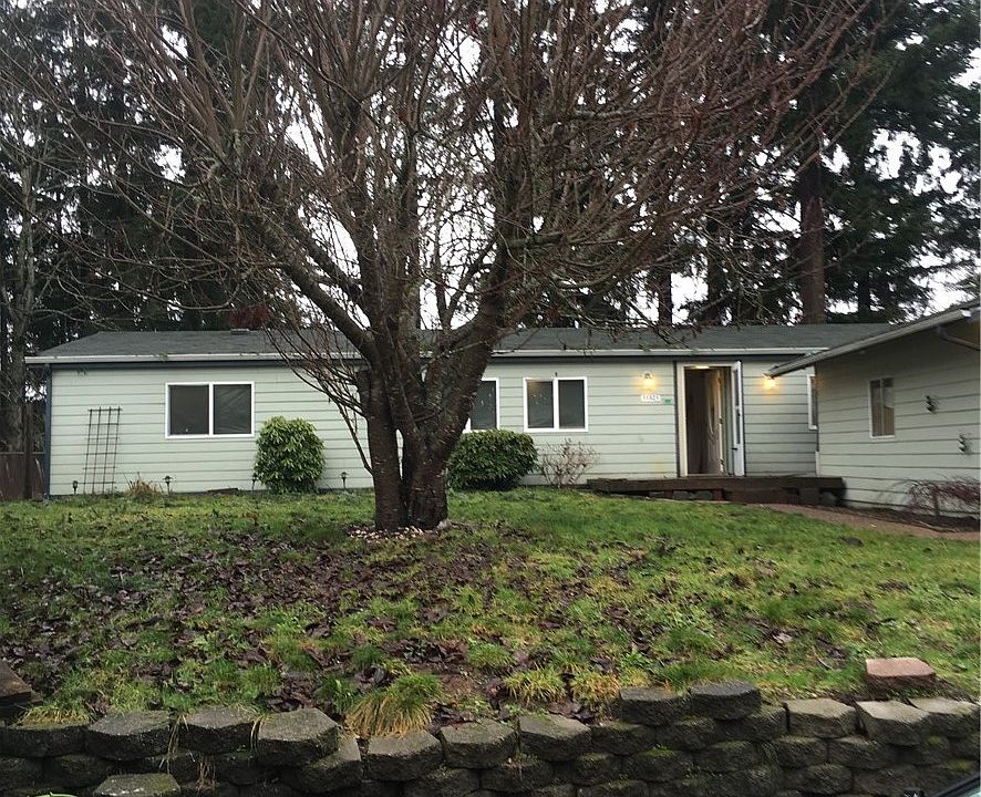 1st image of 11921 124th Street Ct E