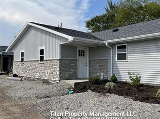 1403 Green Valley Rd #6, Neenah, WI 54956