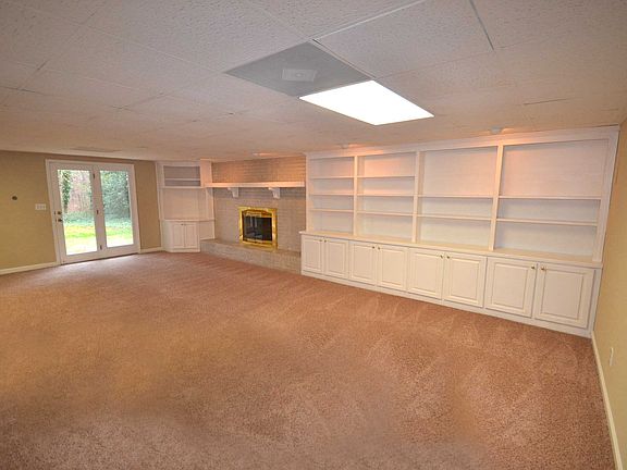 2nd image of 2845 Kinnett Dr