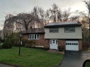 3 Dorothy Dr, Spring Valley, NY 10977