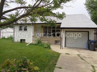 2032 Bethesda Blvd, Zion, IL 60099