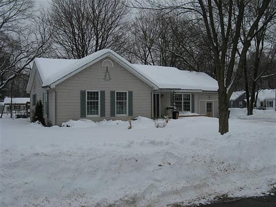 1st image of 23 Catherine St