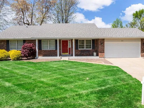 201 Timberidge Dr, Saint Peters, MO 63376