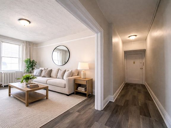 3rd image of 761 Avenue A APT 14