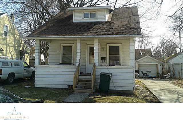 2nd image of 816 Cawood St