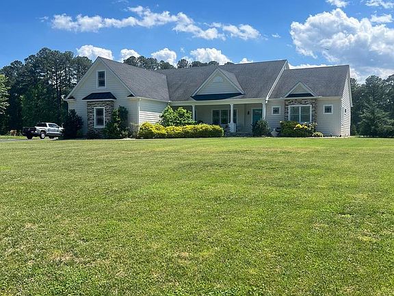 2nd image of 22136 Waterview Rd
