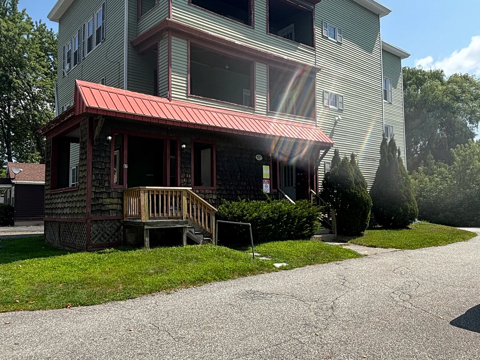 2 bed, 881 sqft, $1,650 — Photo 1
