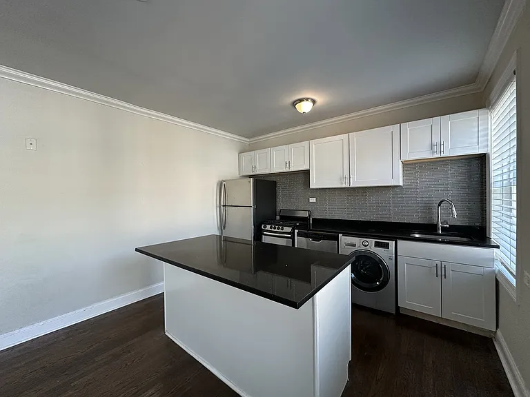 918 Green Bay Rd #B4 — Photo 4