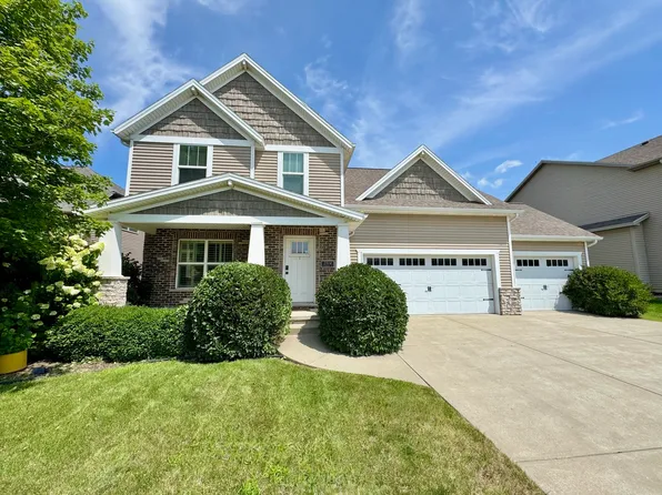 2514 Fieldstone Ct, Normal, IL 61761