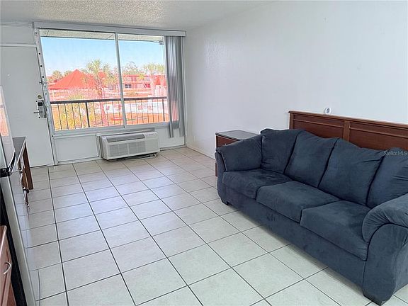 3rd image of 43420 HIGHWAY 27 #436