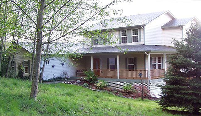 Awesome 4 Bedroom Home 