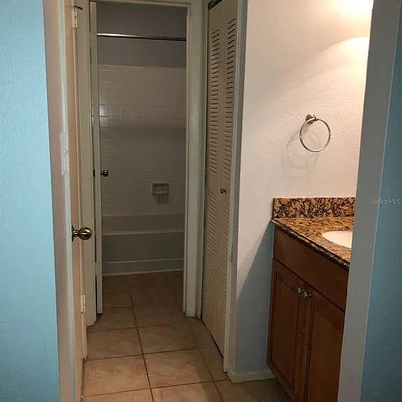 224 Afton Sq #304 — Photo 5