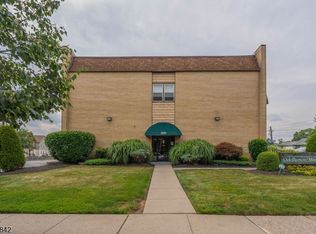 300 W Munsell Ave APT AA1, Linden, NJ 07036